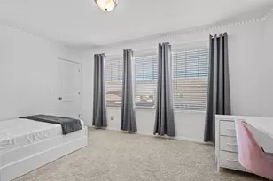 305 Redfish Ln, Hutto, TX 78634 - Photo 11