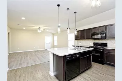 11016 Cain Harvest Drive, Austin, TX 78754 - Photo 9