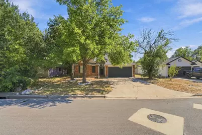 810 Honeysuckle Drive, Leander, TX 78641 - Photo 5
