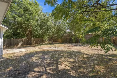 810 Honeysuckle Drive, Leander, TX 78641 - Photo 33