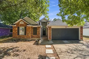 810 Honeysuckle Dr, Leander, TX 78641 - Photo 1