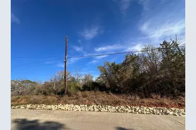 243 Hanauma Drive, Bastrop, TX 78602 - Photo 5