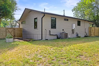 1803 Perez Street, Austin, TX 78721 - Photo 35