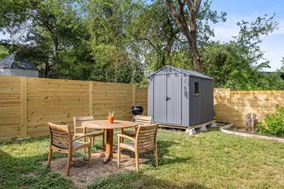1803 Perez Street, Austin, TX 78721 - Photo 31