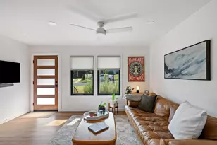 1803 Perez St, Austin, TX 78721 - Photo 3