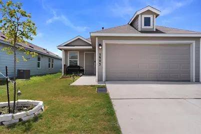 5903 Texas Spur, Seguin, TX 78155 - Photo 5