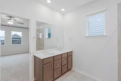 172 Breccia Trail, Liberty Hill, TX 78642 - Photo 13