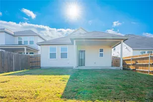 172 Breccia Trl, Liberty Hill, TX 78642 - Photo 27