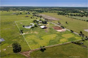 323 Co Rd 450, Thorndale, TX 76577 - Photo 1