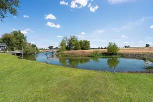 323 Co Rd 450, Thorndale, TX 76577 - Photo 19