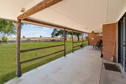 323 County Road 450, Thorndale, TX 76577 - Photo 5