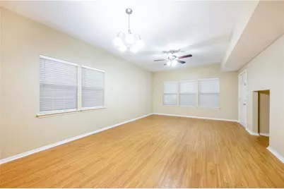 2809 E 22nd Street #B, Austin, TX 78722 - Photo 5