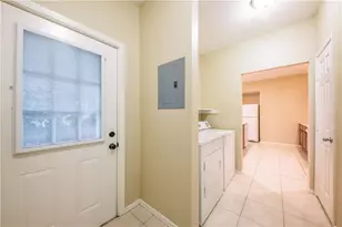 2809 E 22nd St, Austin, TX 78722 - Photo 11