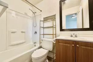 1015 Gardner Rd, Austin, TX 78721 - Photo 5