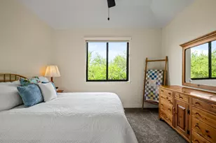 8815 Blazyk Dr, Austin, TX 78737 - Photo 17
