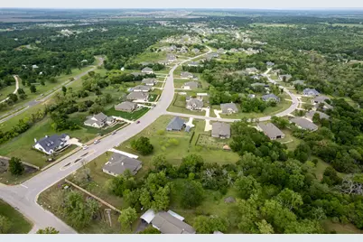 126 Albatross Cove, Cedar Creek, TX 78612 - Photo 7