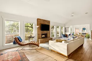 2 Crooked Arrow Ct, Wimberley, TX 78676 - Photo 3