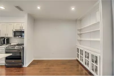 1240 Barton Hills Drive #214, Austin, TX 78704 - Photo 9