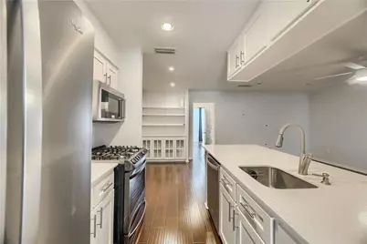 1240 Barton Hills Drive #214, Austin, TX 78704 - Photo 3