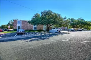 1240 Barton Hills Dr, Austin, TX 78704 - Photo 27