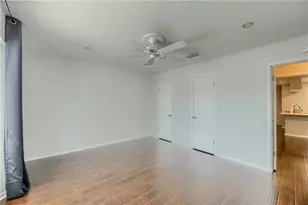 1240 Barton Hills Dr, Austin, TX 78704 - Photo 17