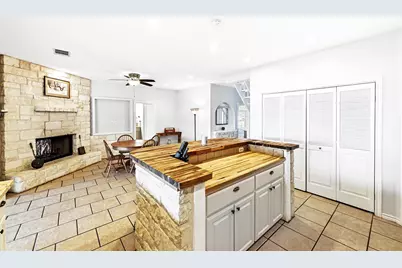 127 Klbj Road, Smithville, TX 78957 - Photo 15