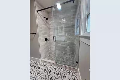 110 Lexington Road, Elgin, TX 78621 - Photo 11