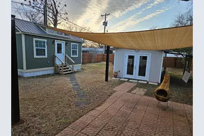 110 Lexington Road, Elgin, TX 78621 - Photo 13