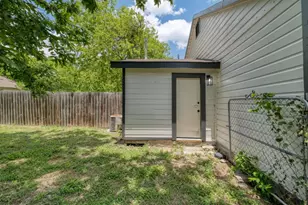 7406 Bethune Ave, Austin, TX 78752 - Photo 15