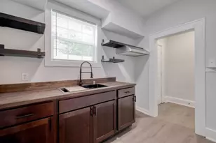 7406 Bethune Ave, Austin, TX 78752 - Photo 5