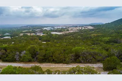 8105 Arroyo Avenue, Lago Vista, TX 78645 - Photo 9