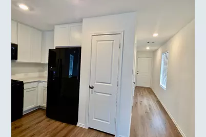 1489 Soapstone Pass, San Marcos, TX 78666 - Photo 3