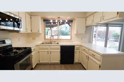 11707 Barchetta Drive, Austin, TX 78758 - Photo 11