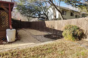 11707 Barchetta Dr, Austin, TX 78758 - Photo 15