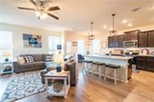 211 Reagor Dr, Taylor, TX 76574 - Photo 11