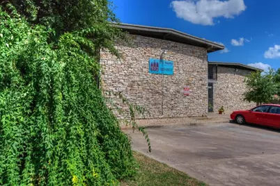 3011 Whitis Avenue #105, Austin, TX 78705 - Photo 5