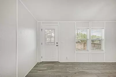 107 Long Shadow Drive, Bastrop, TX 78602 - Photo 5