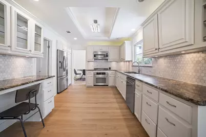 1702 Crested Butte Drive, Austin, TX 78746 - Photo 5