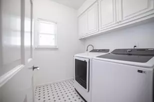1702 Crested Butte Dr, Austin, TX 78746 - Photo 31