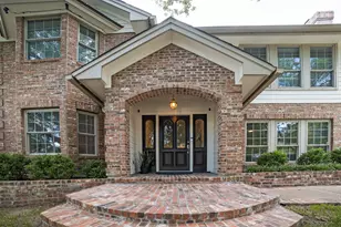 1702 Crested Butte Dr, Austin, TX 78746 - Photo 1