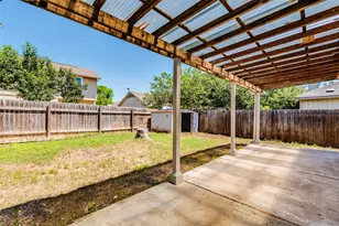 913 Jasmine Trail, Georgetown, TX 78626 - Photo 3