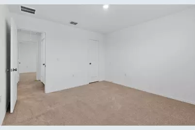 2021 Willkomen Way, Pflugerville, TX 78660 - Photo 33