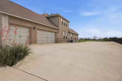 192 Raptor Beak Way, Cedar Creek, TX 78612 - Photo 35
