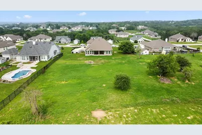 192 Raptor Beak Way, Cedar Creek, TX 78612 - Photo 37