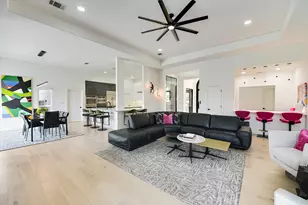 32 Wingreen Loop, The Hills, TX 78738 - Photo 5