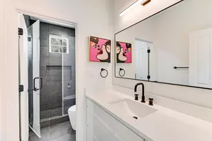 32 Wingreen Loop, The Hills, TX 78738 - Photo 21