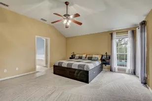 211 Ulupau Cir, Bastrop, TX 78602 - Photo 27