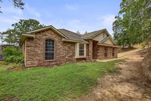 211 Ulupau Cir, Bastrop, TX 78602 - Photo 3