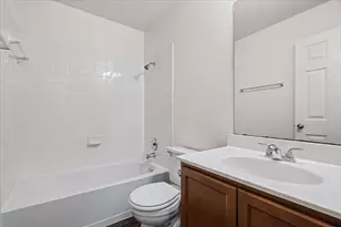 612 Amber Ln, Jarrell, TX 76537 - Photo 15