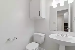 115 Crest Dr, San Marcos, TX 78666 - Photo 9